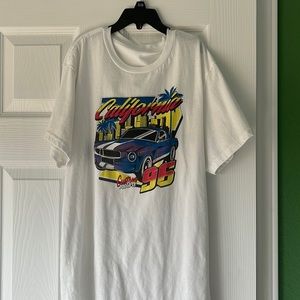 white california shirt (GREAT CONDITION)